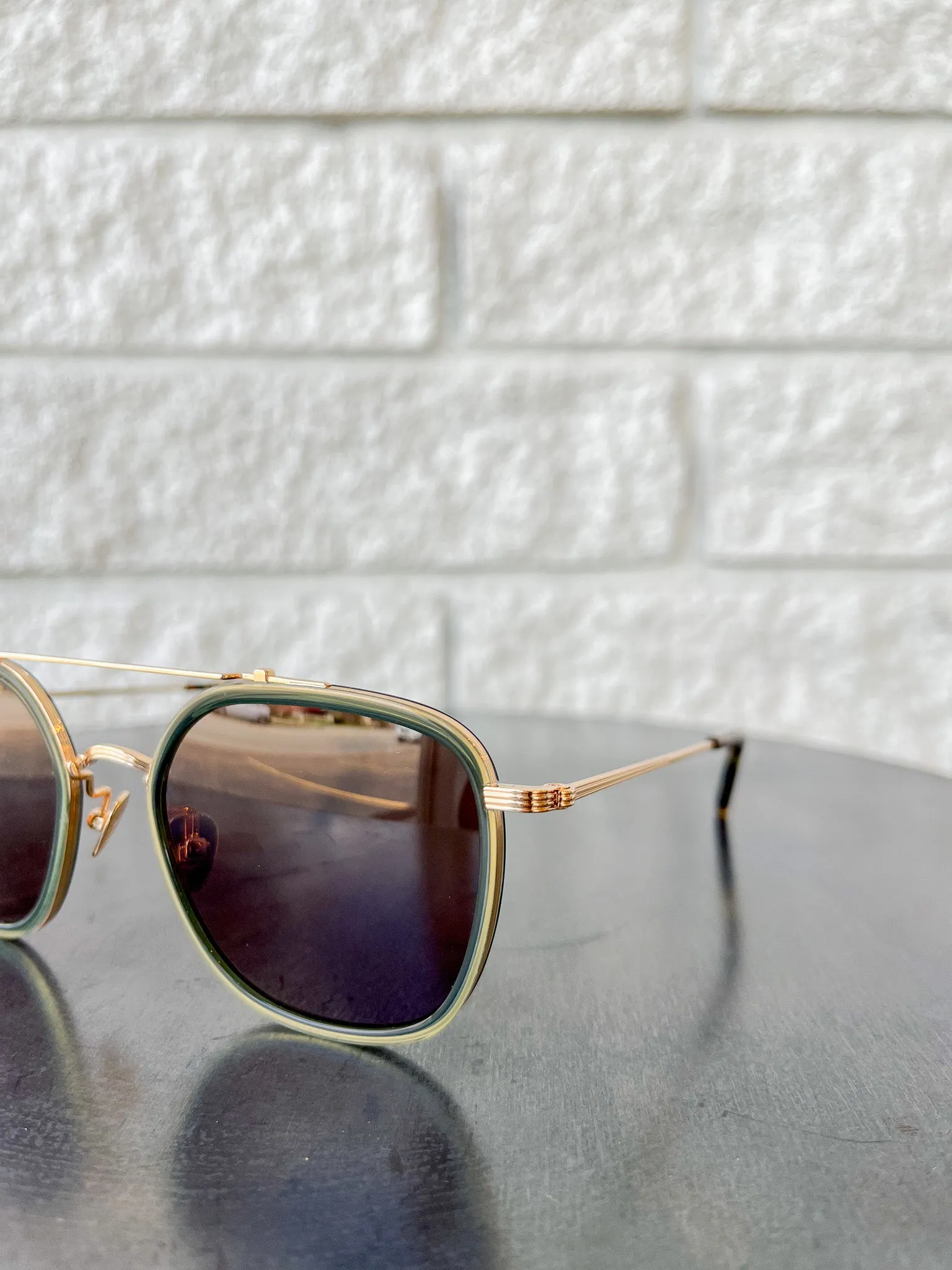Austin Frame in 18K Titanium   Bottle Green   Zulu