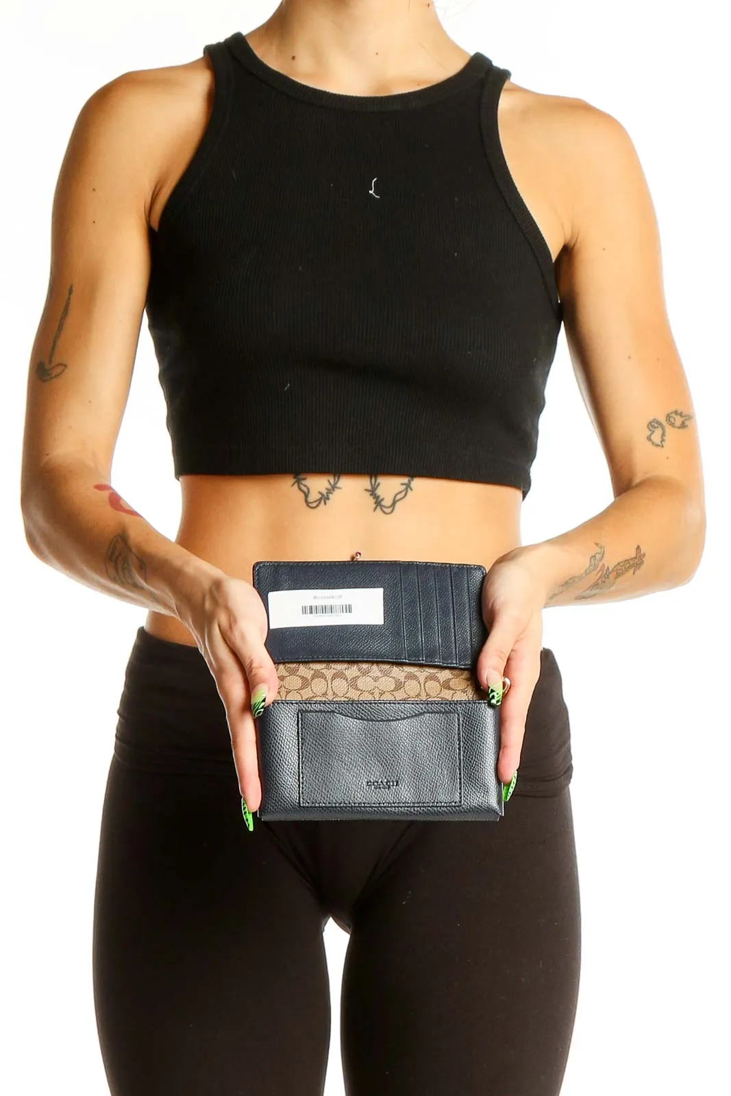 Black Leather Compact Clutch Wallet