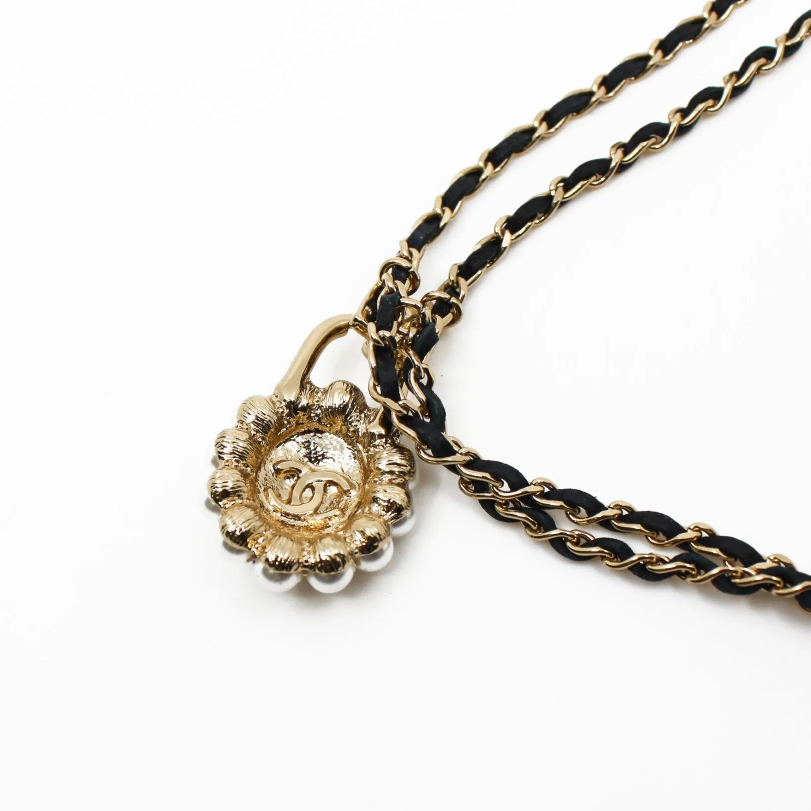 CC Logo And Pearl Lock In Black Leather Necklace GHW