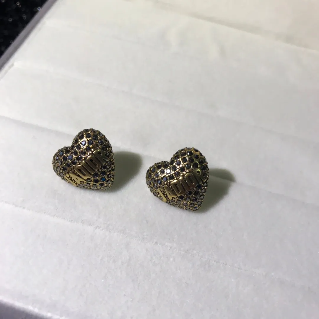 High Quality Earring Dir 010