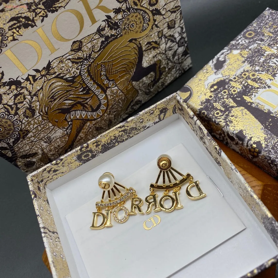 High Quality Earring Dir 031