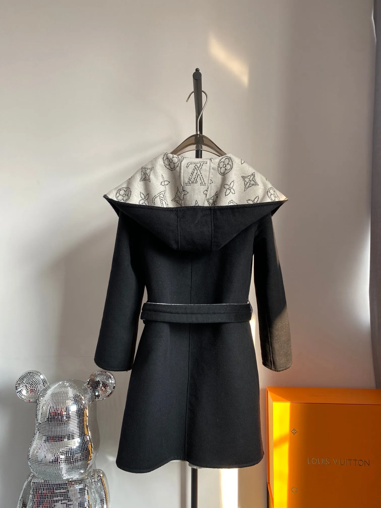 High Quality LUV Wrap Coat 023