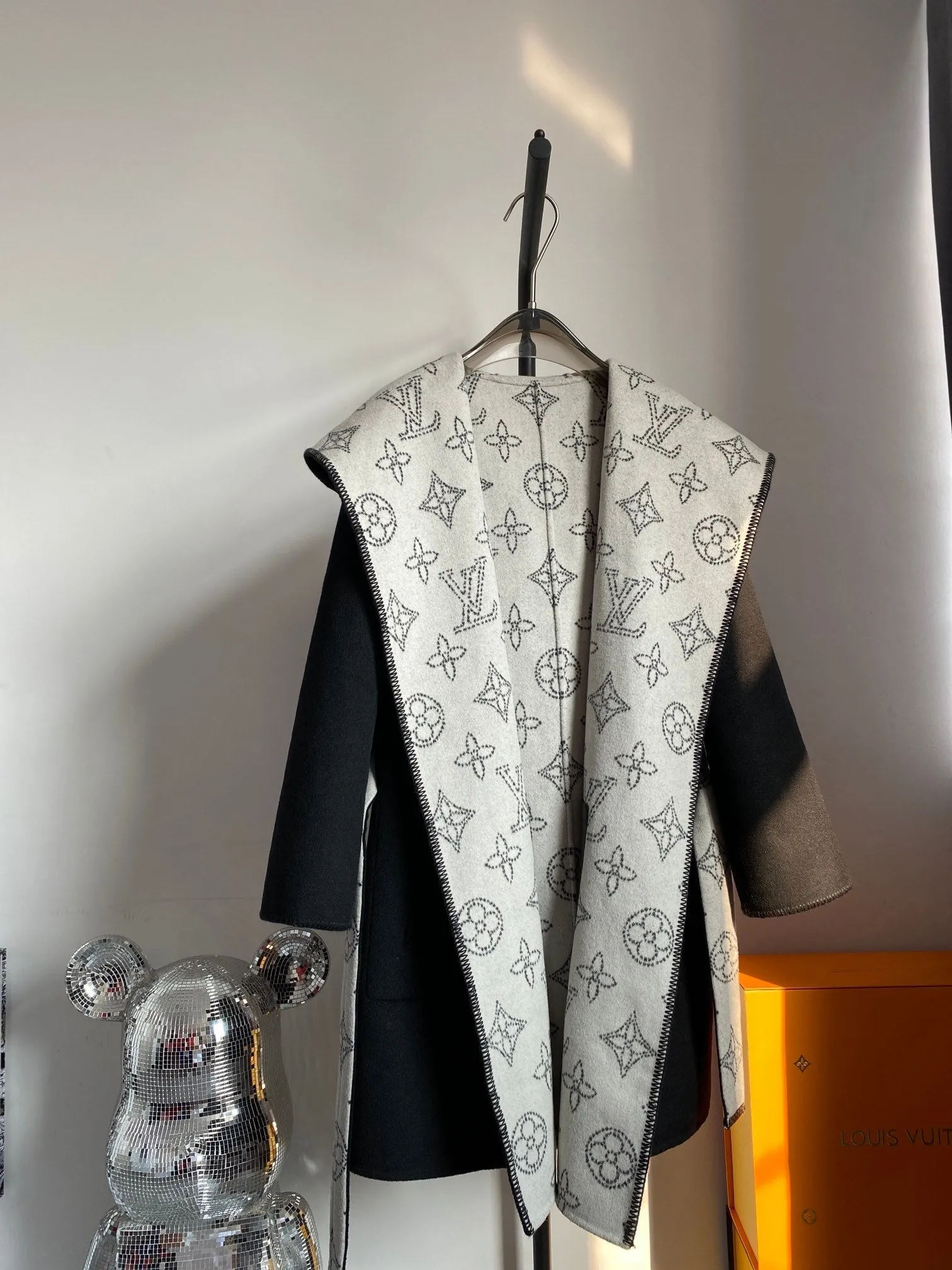High Quality LUV Wrap Coat 023