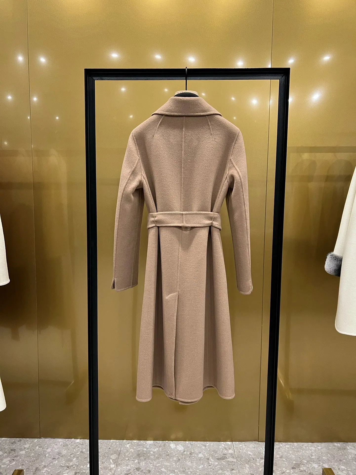 High Quality Max  Wrap Coat 009
