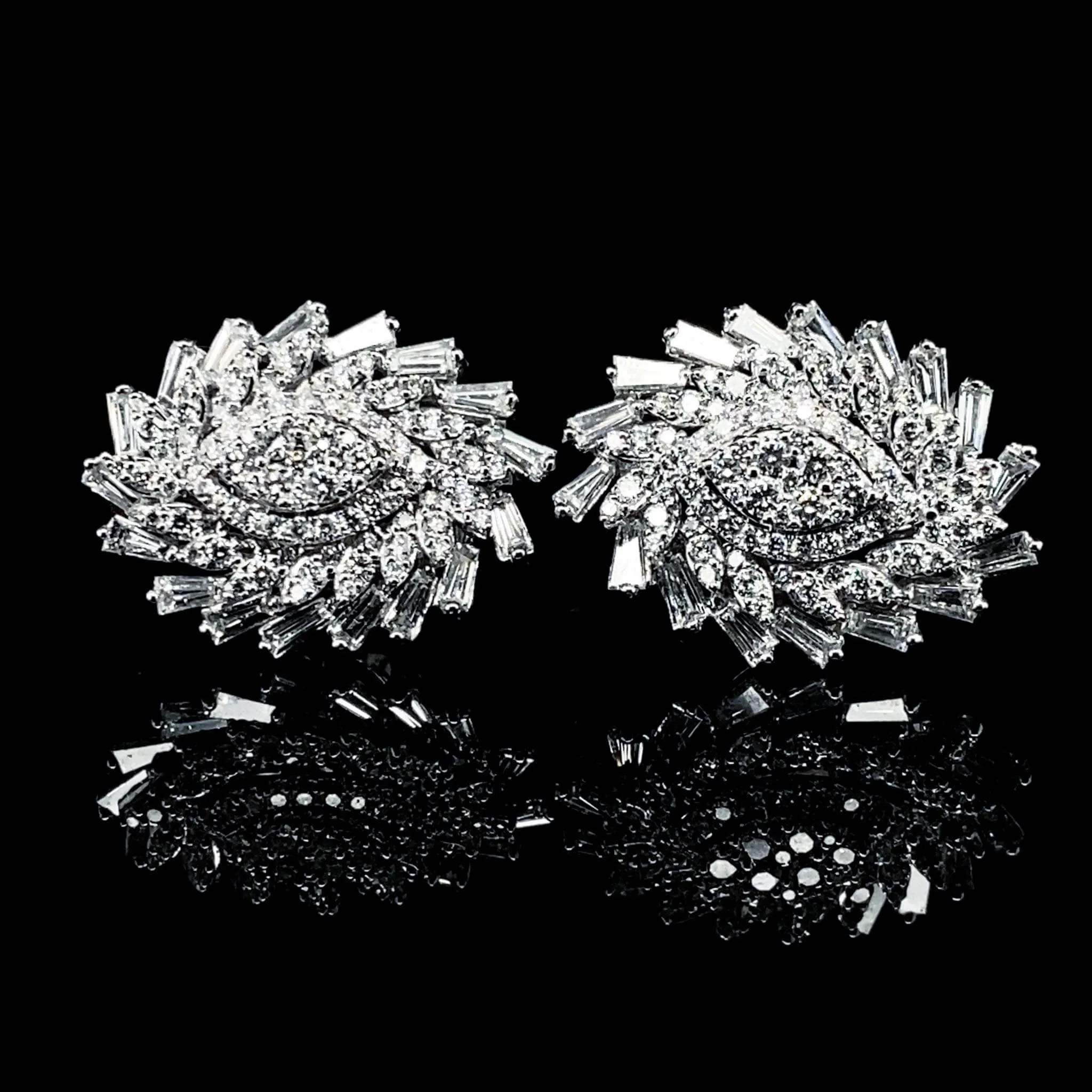 PREORDER| Floral Spiraling Diamond Jewelry Set 18kt